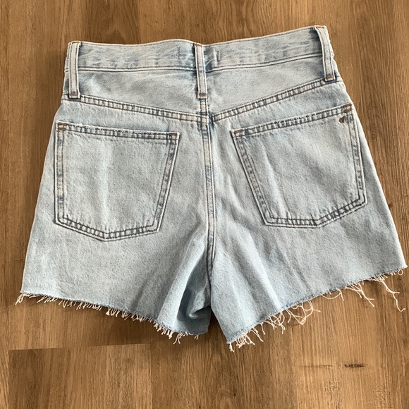 Madewell The Perfect Jean Short NWT - Picture 2 of 2